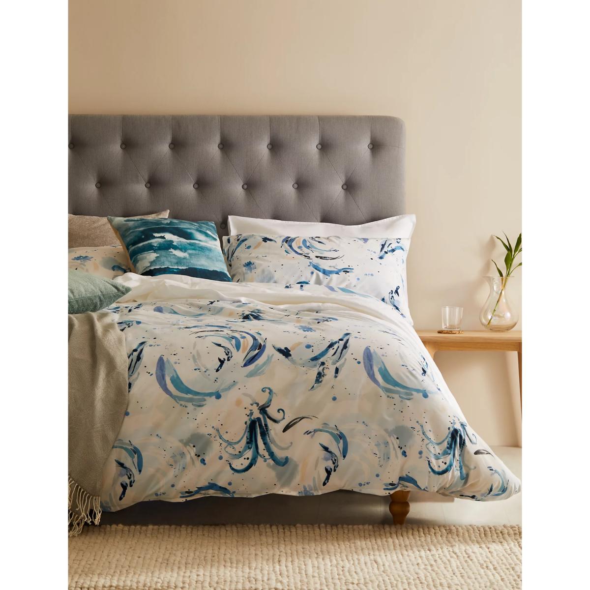 M&S Cotton Rich Watercolour Coastal Bedding Set - DBL - Blue Mix, Blue Mix – image 5