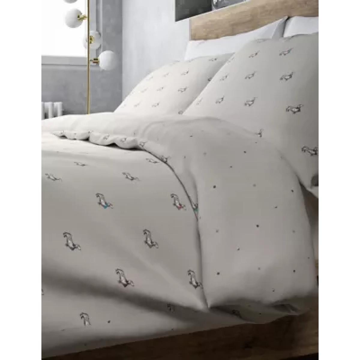 M&S Margo Sausage Dog Bedding Set - DBL - Grey, Grey – image 1