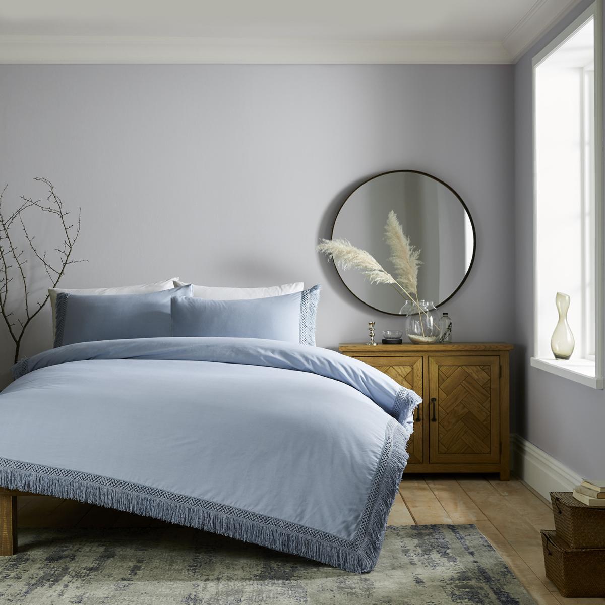 Celeste Macrame 180 Thread Count Duvet Cover and Pillowcase Set - French Blue / Double – image 9