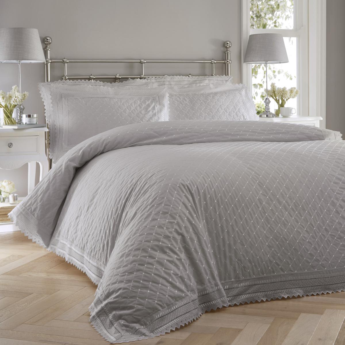 Balmoral SilverGrey Duvets and Pillowcase Set - Grey / Double – image 1