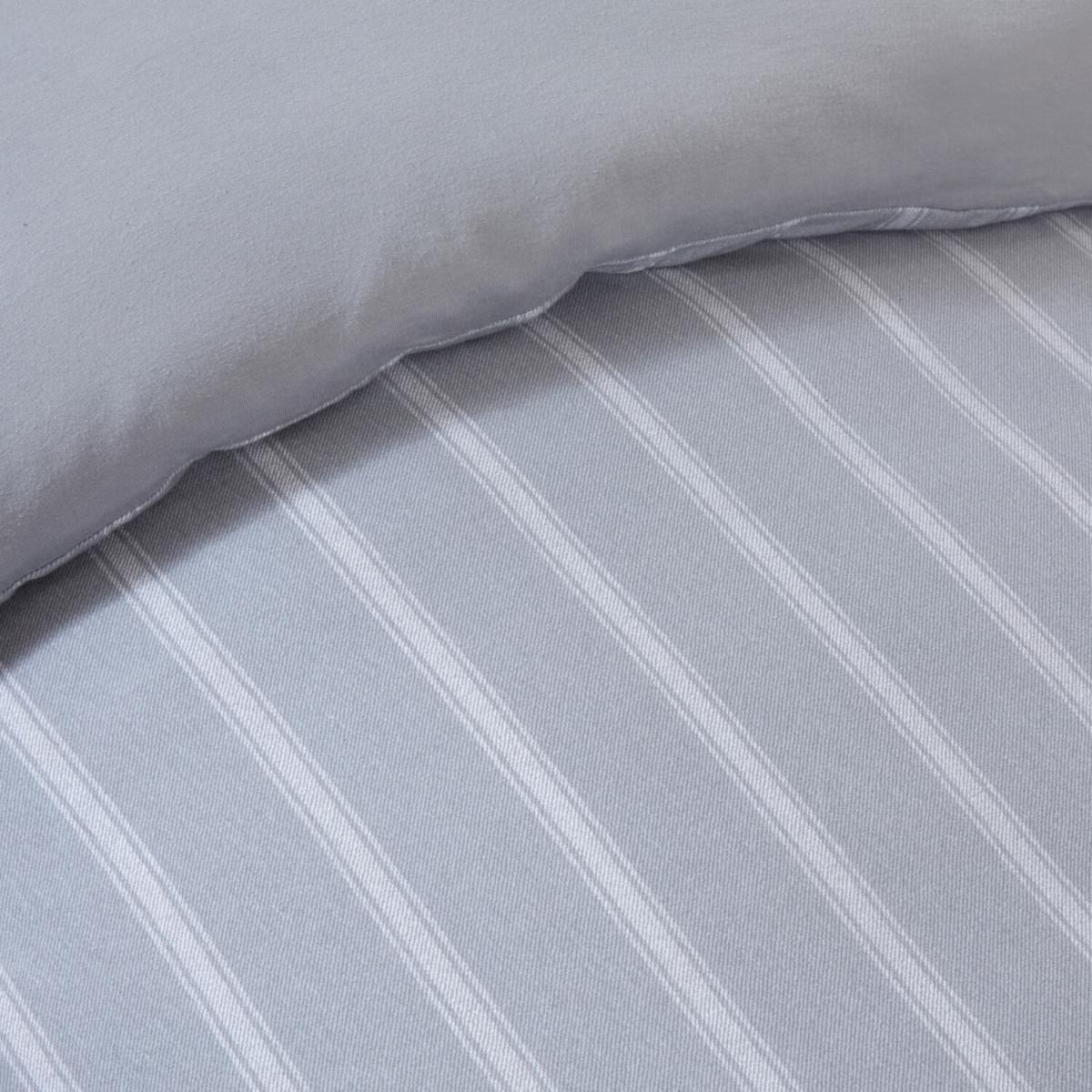 Jersey Textured Stripe Duvet Cover and Pillowcase Set - Grey / Double – image 3