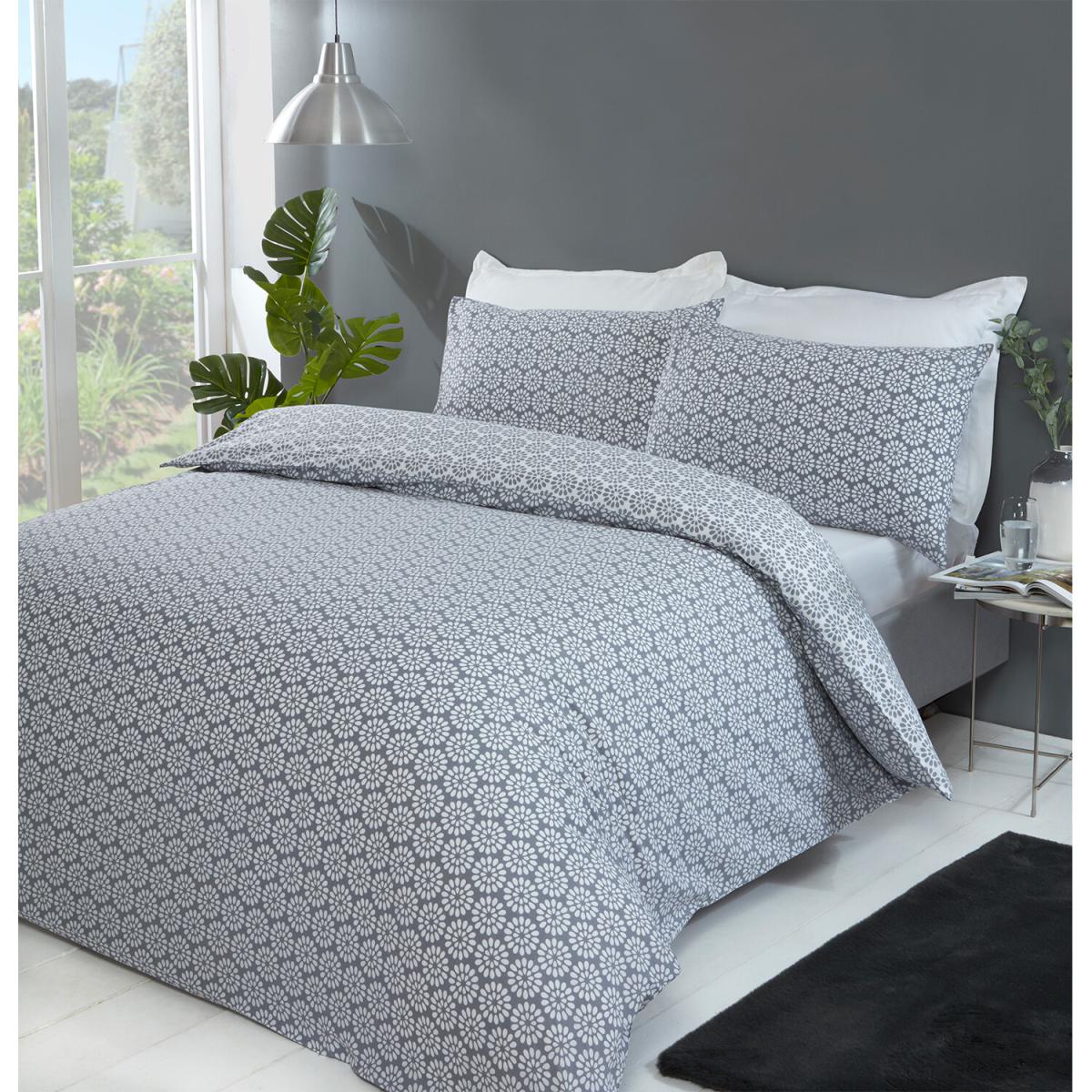 Geo Blossom Duvet Cover and Pillowcase Set - Grey / Double – image 3
