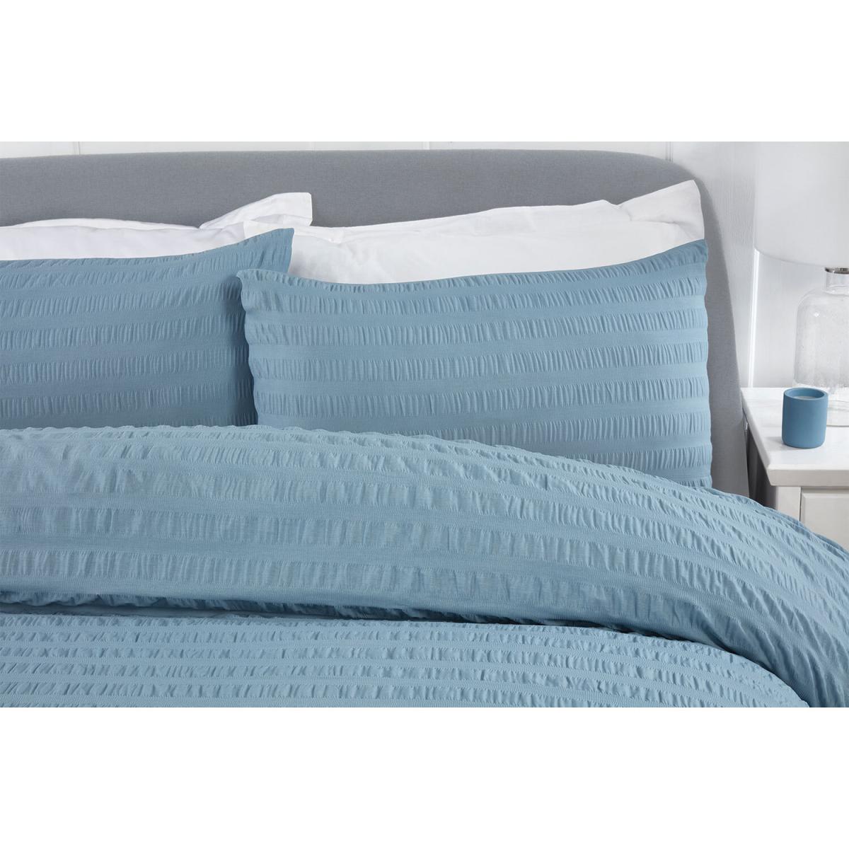 Divante Seersucker Dusky Blue Duvet Cover and Pillowcase Set - Dusty Blue / Double – image 3