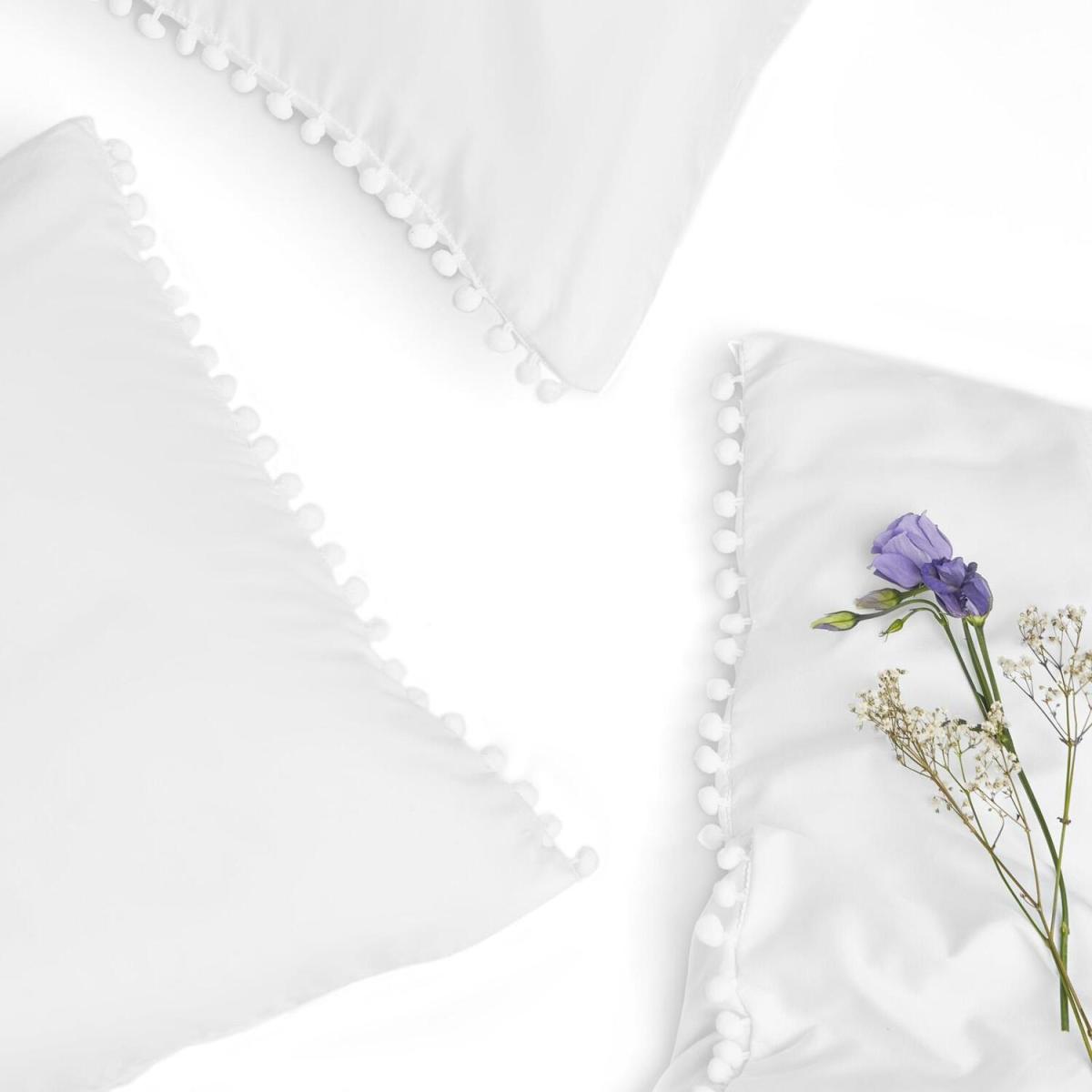 Dreamscene Pom Pom Trim Duvet Cover with Pillowcase Bedding Set - White / Double – image 5
