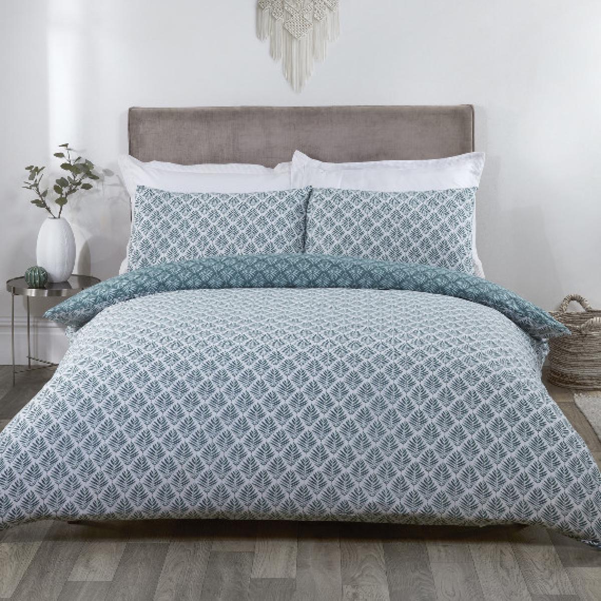 Linden Duvet Cover and Pillowcase Set - Green / Double