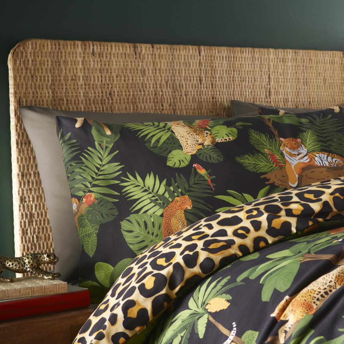 Jungle Cats Duvet Set - White / Double – image 2