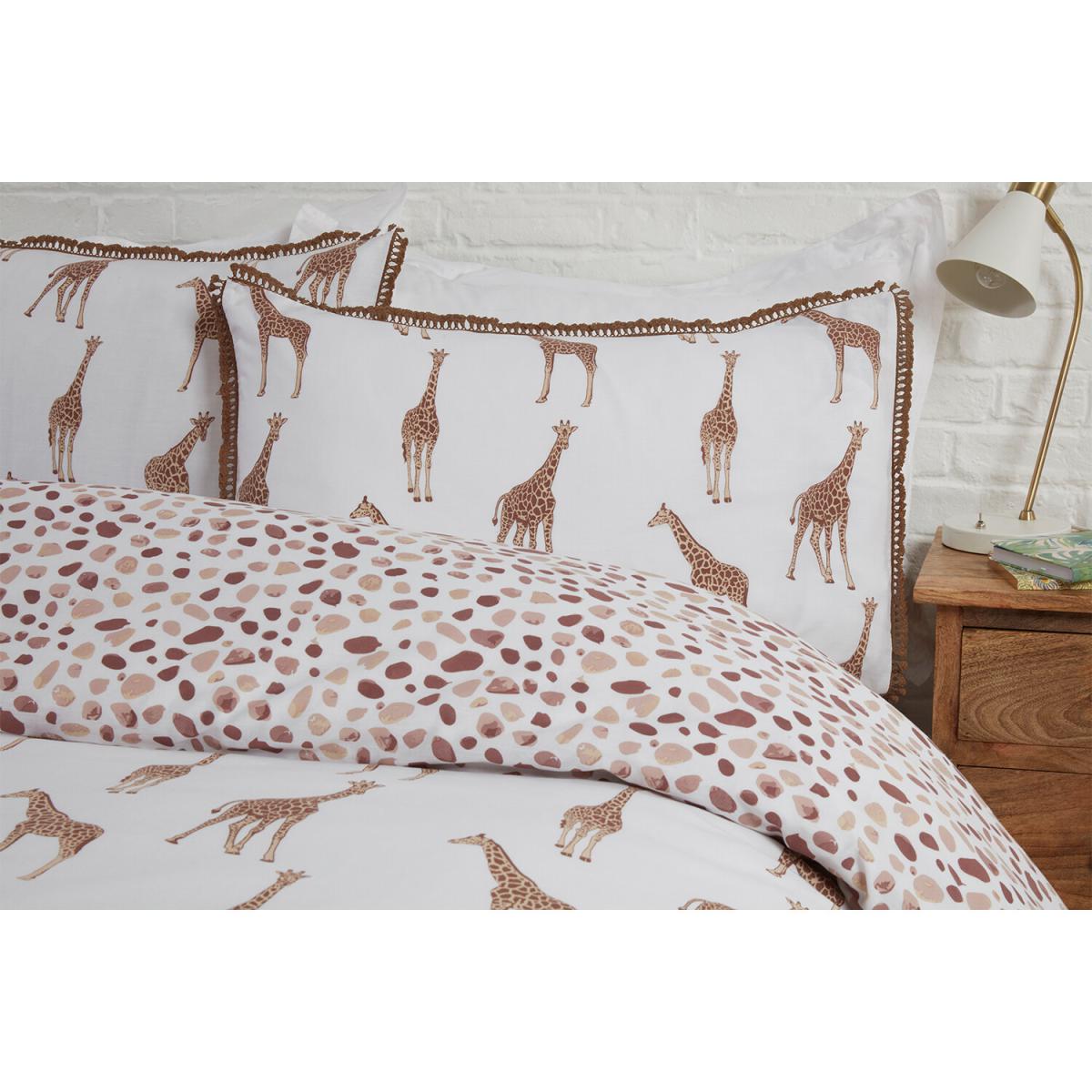 Giraffe Duvet Cover and Pillowcase Set  - Double – image 5