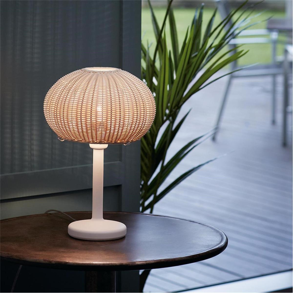Garota Rattan Table Lamp – image 4