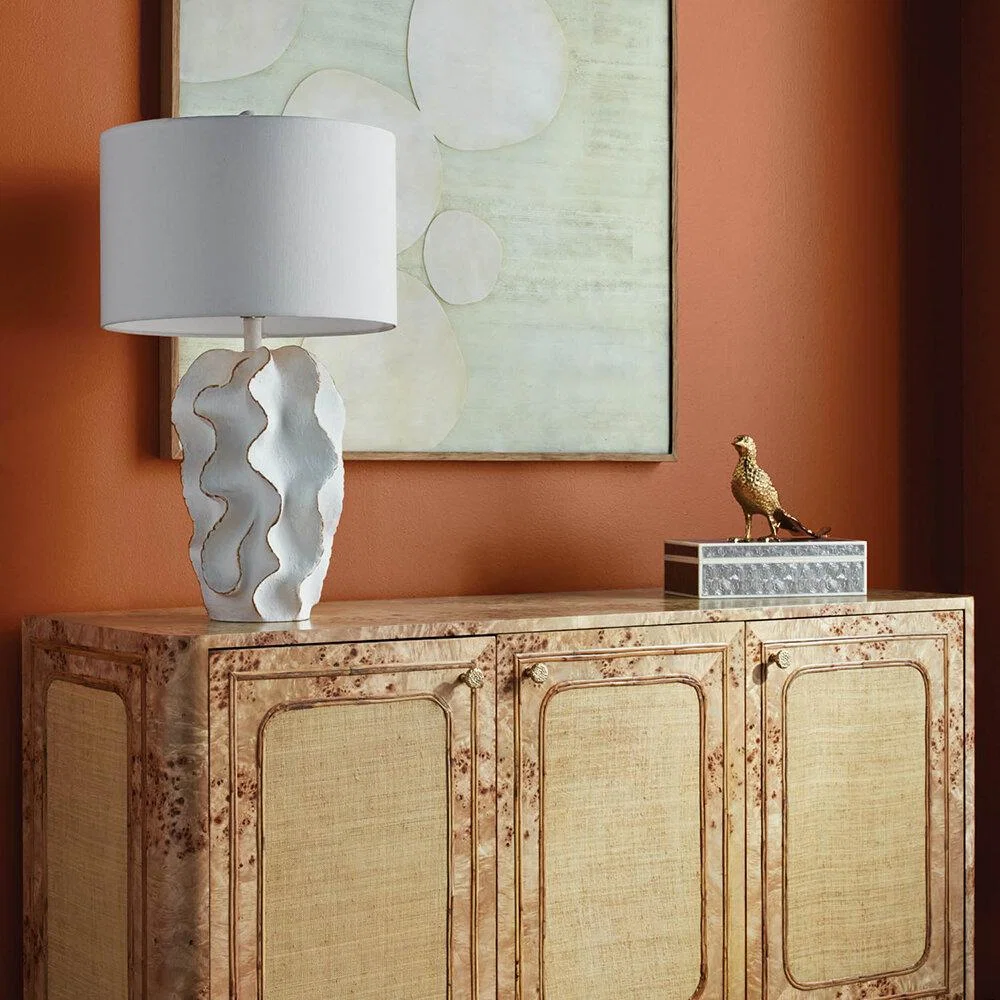 Made Goods - Bethany Table Lamp - Matte White/Gold Resin – image 2