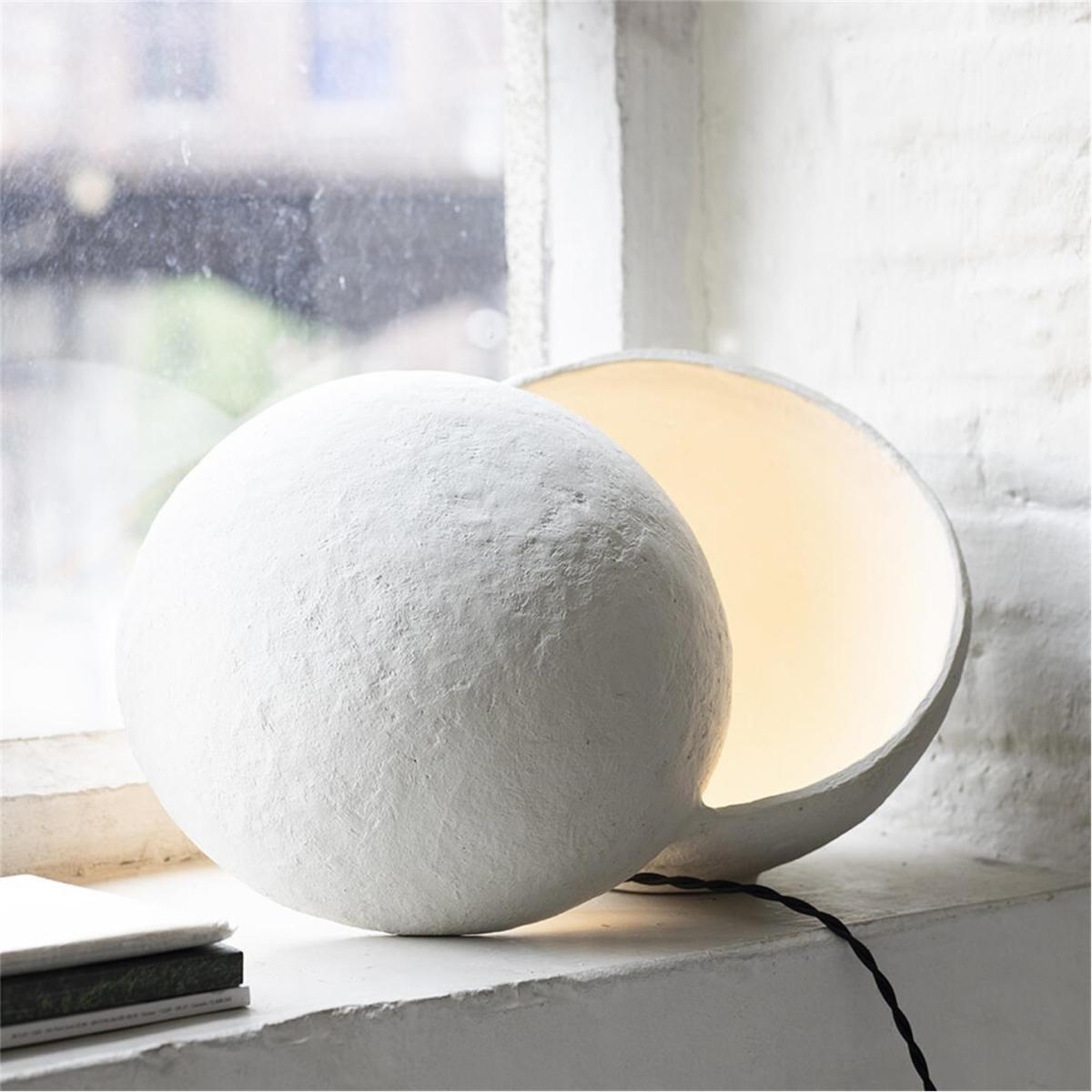 Marie Michielssen Spherical Earth Table Lamp – image 3