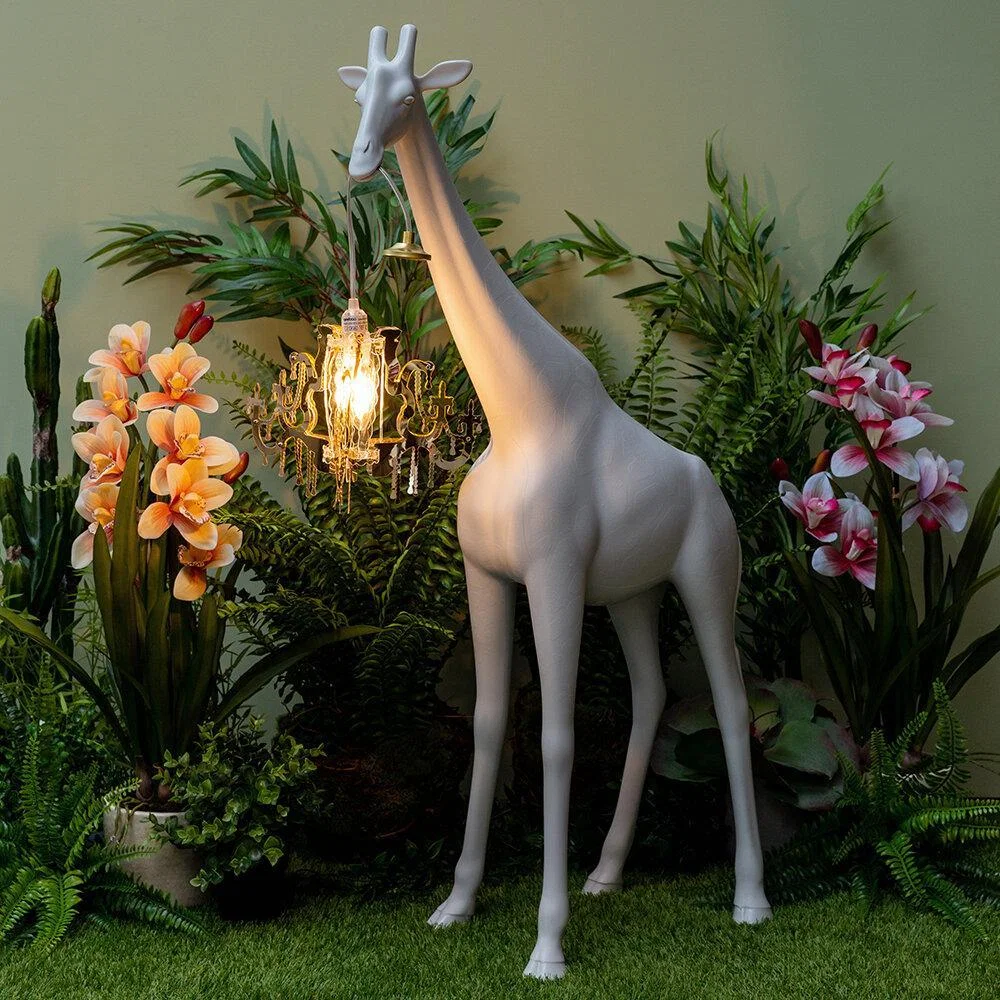 Qeeboo - Giraffe in Love Lamp - White – image 2