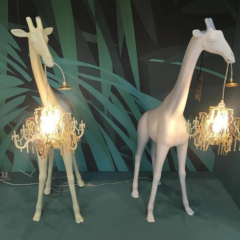 Qeeboo - Giraffe in Love Lamp - White – image 4