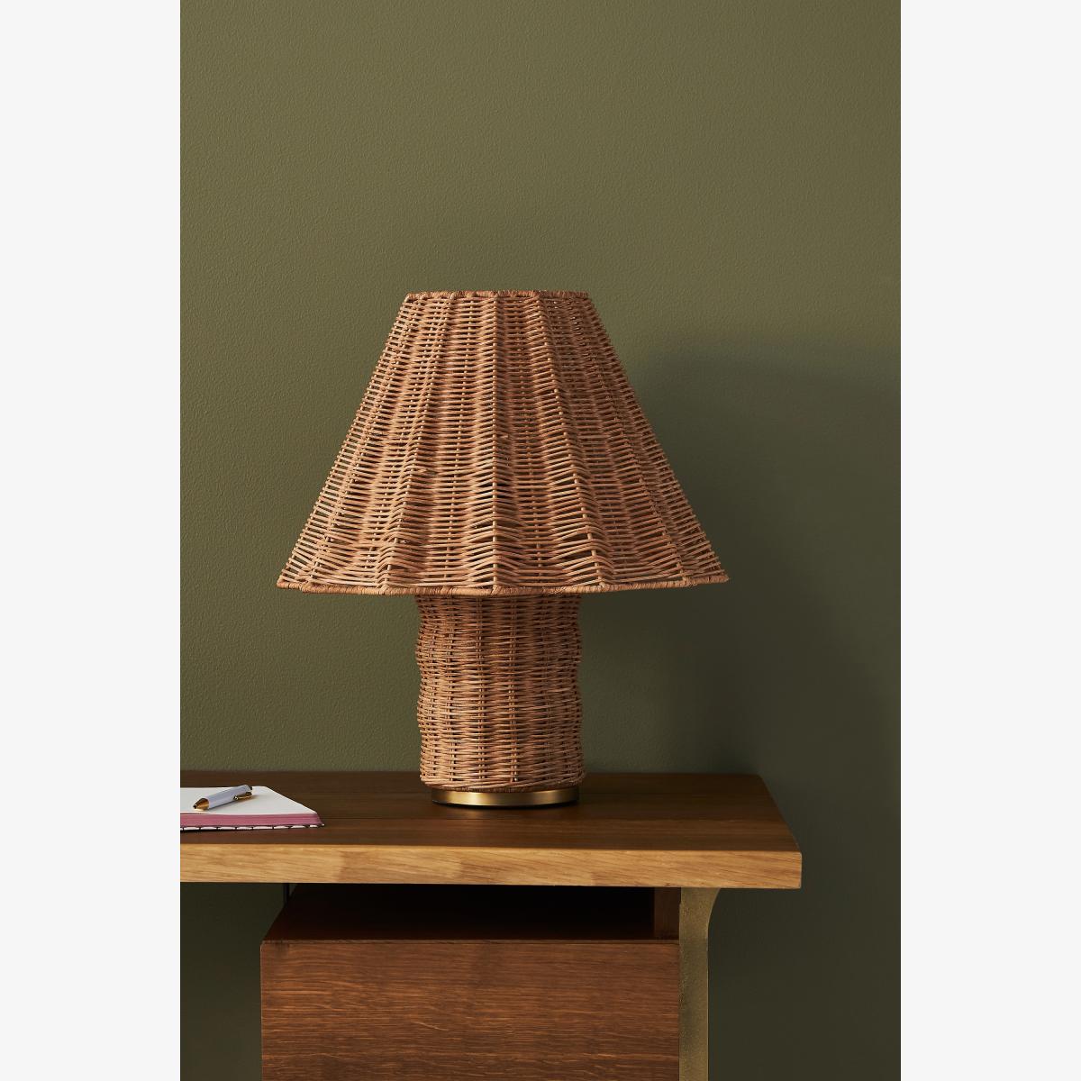 Sutton Rattan Table Lamp – image 1