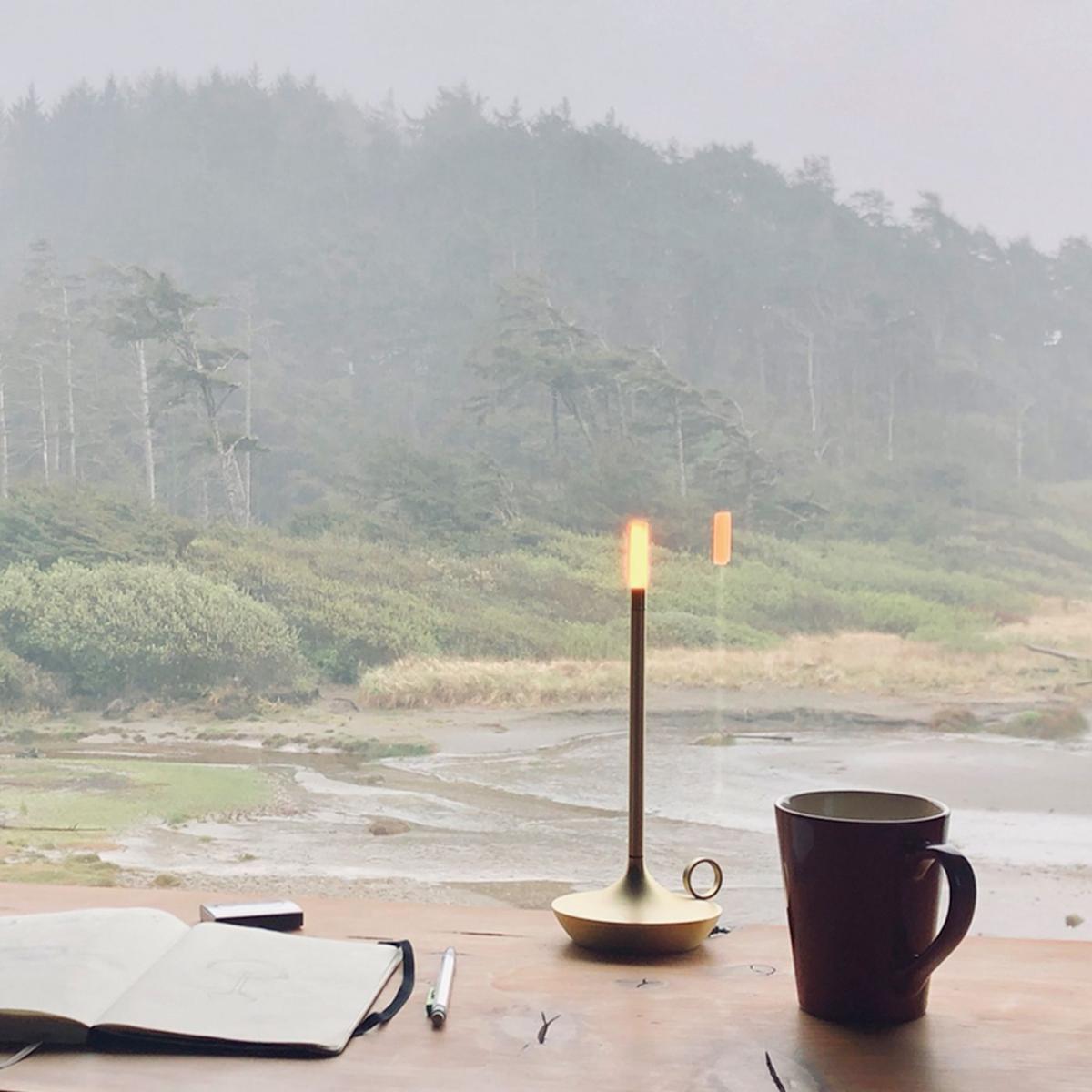 Brass Wick Rechargeable Table Light – image 8