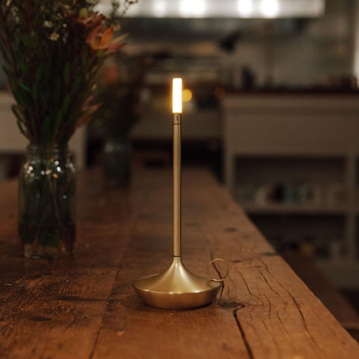 Brass Wick Rechargeable Table Light – image 10