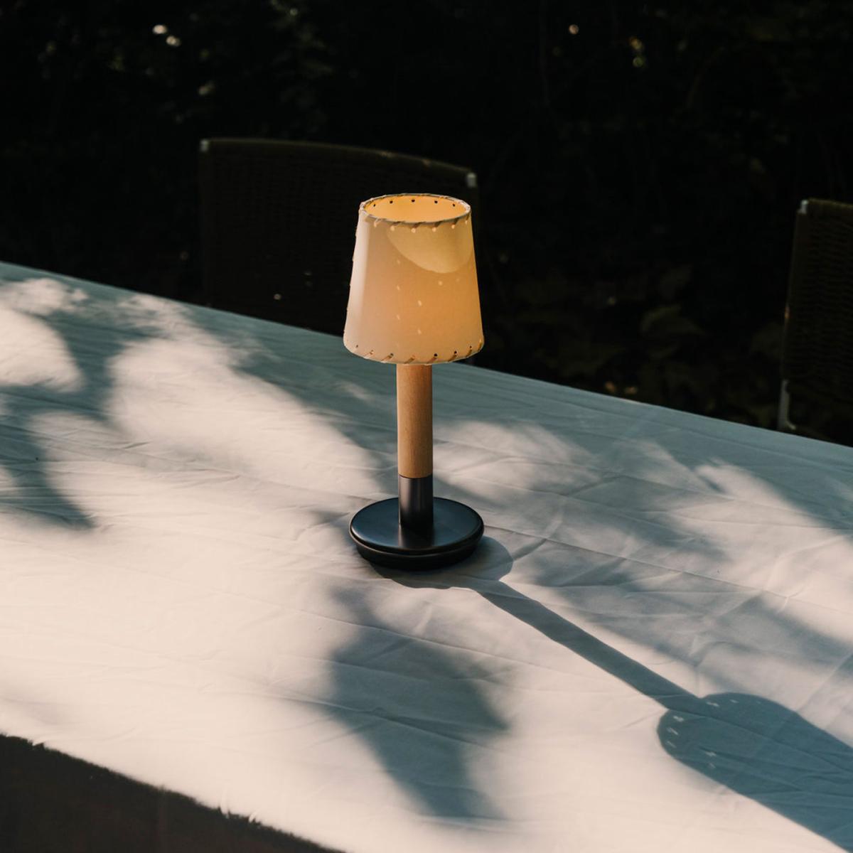 Stitched Beige Parchment Básica Mínima Batería Table Lamp – image 7