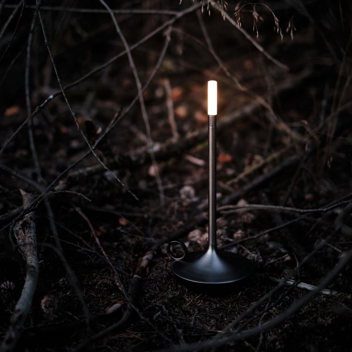 Graphite Wick Rechargeable Table Light – image 7