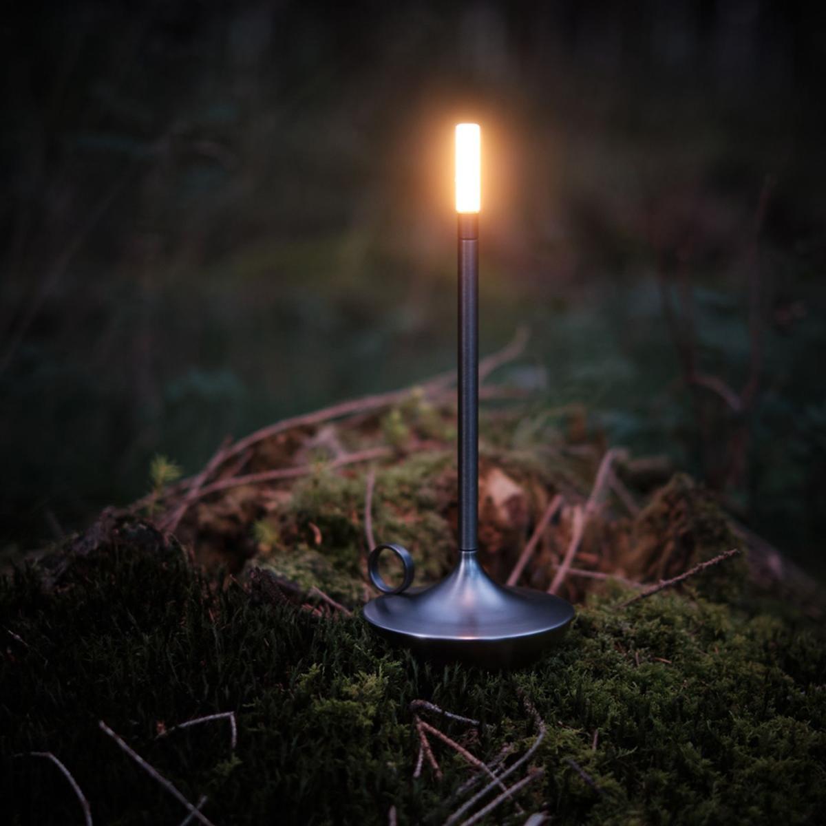 Graphite Wick Rechargeable Table Light – image 9