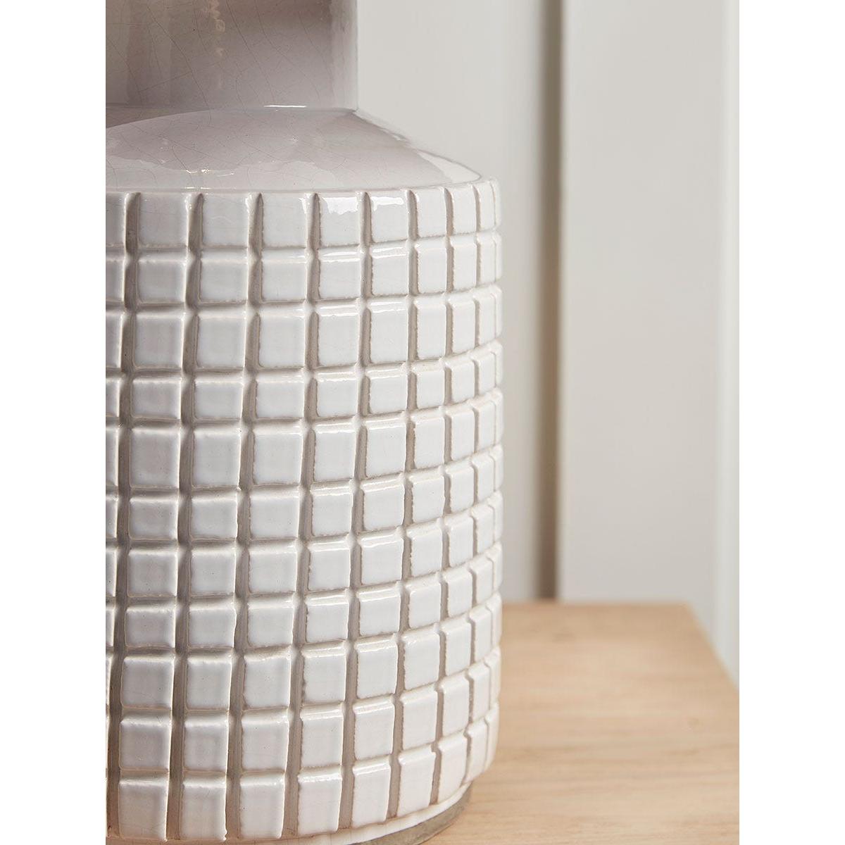 White Grid Table Lamp – image 4
