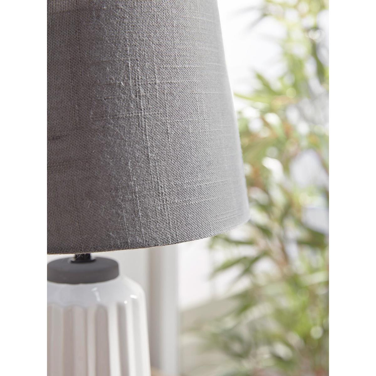 Fluted White Table Lamp – image 3