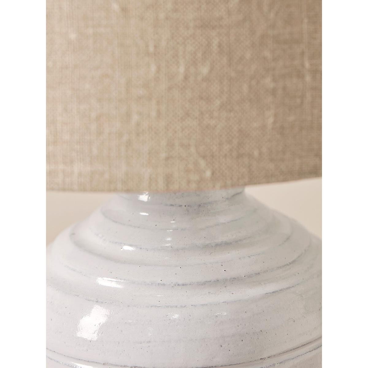 Distressed Whitewashed Table Lamp – image 3