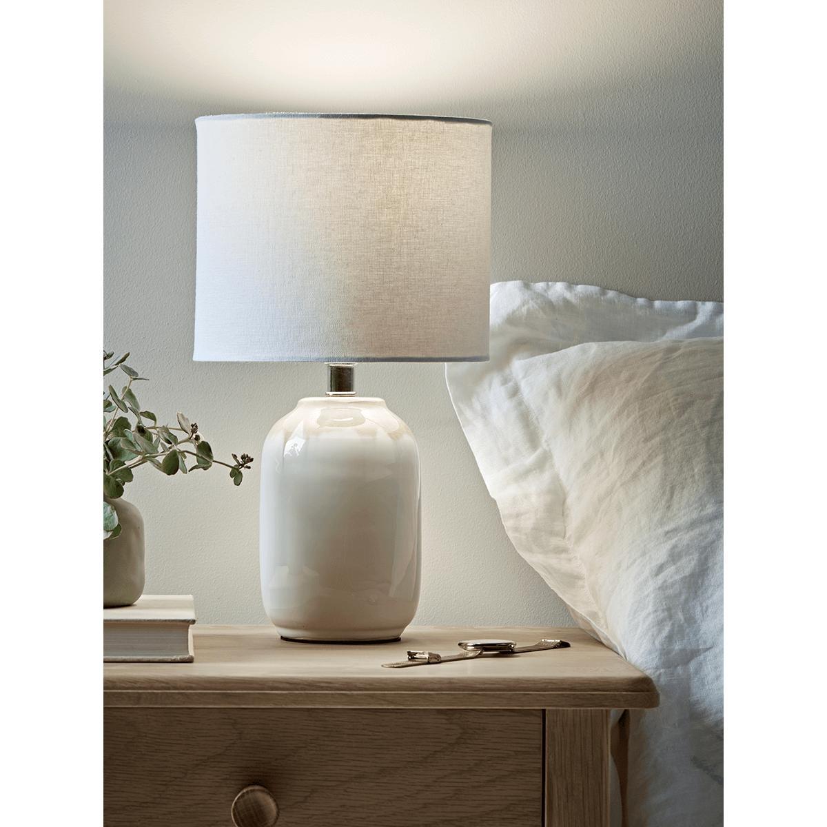 Ceramic Bedside Lamp – image 3