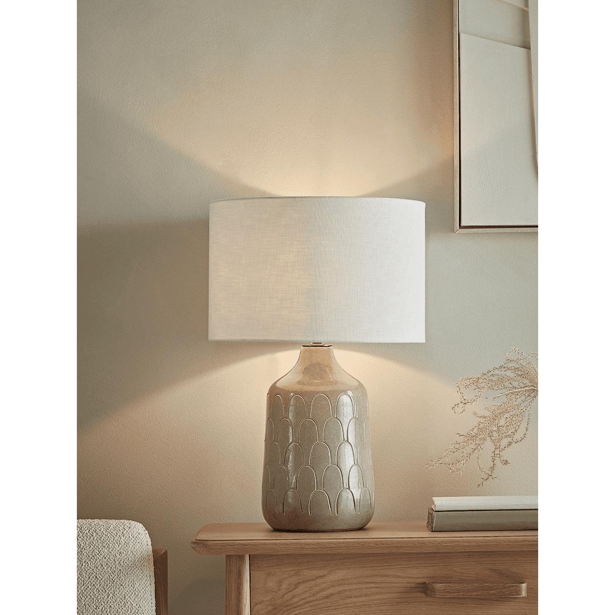 Lova Table Lamp – image 2