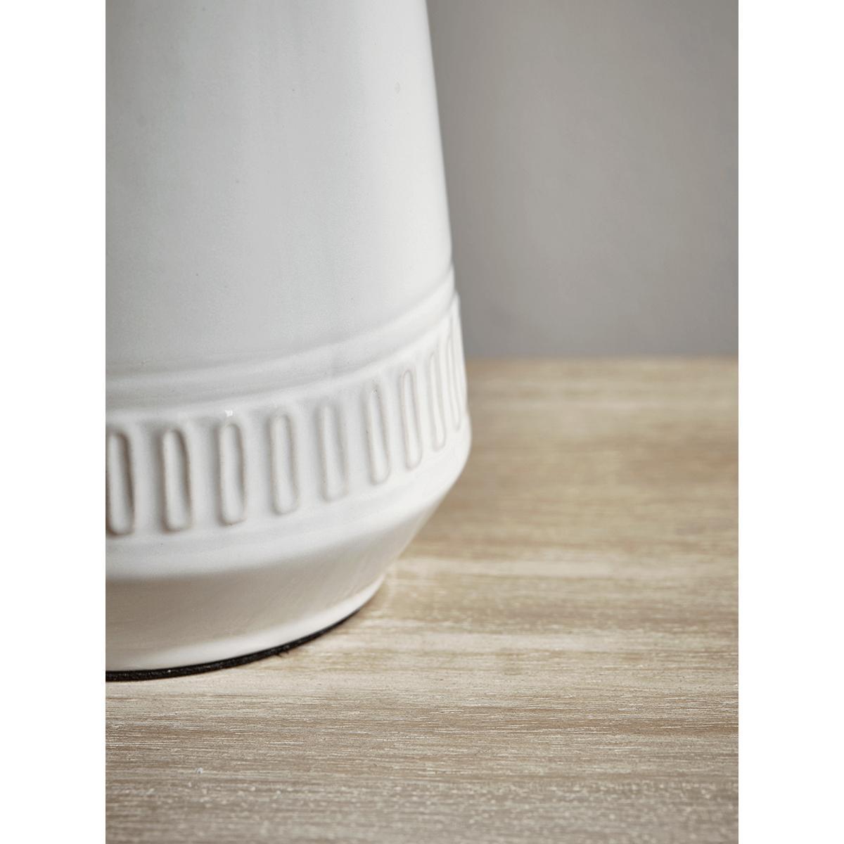 Soft Geometric Bedside Lamp – image 2