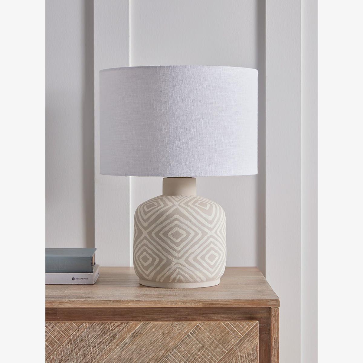 Taupe Diamond Table Lamp – image 1