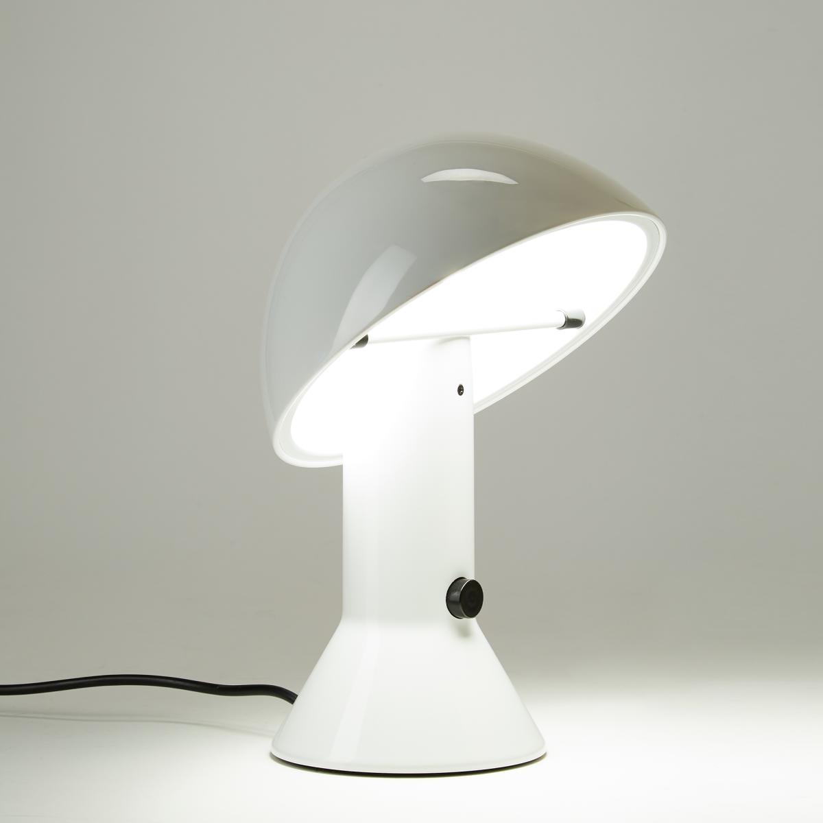 685 Elmetto Table Lamp in White