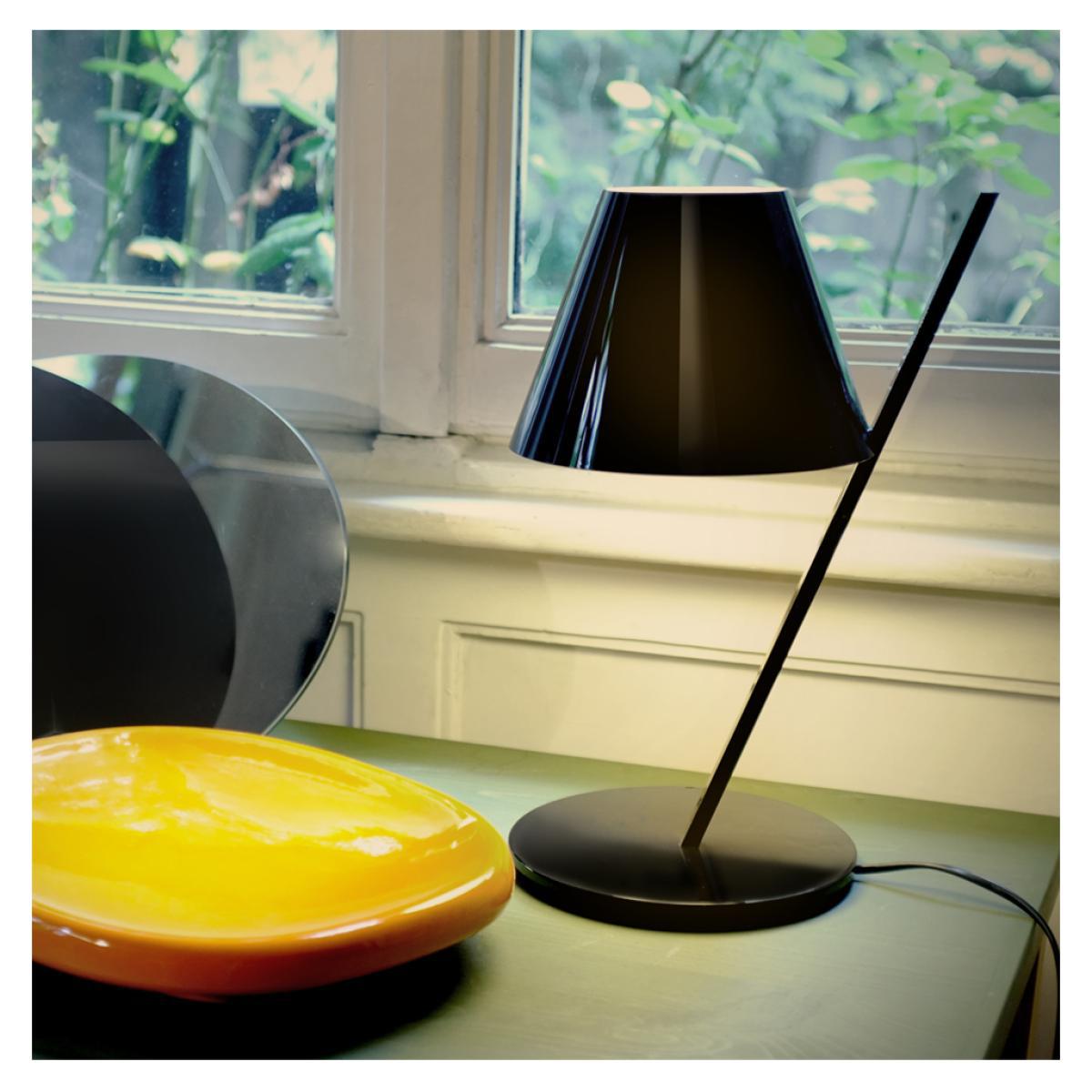 La Petite Table Light Black
