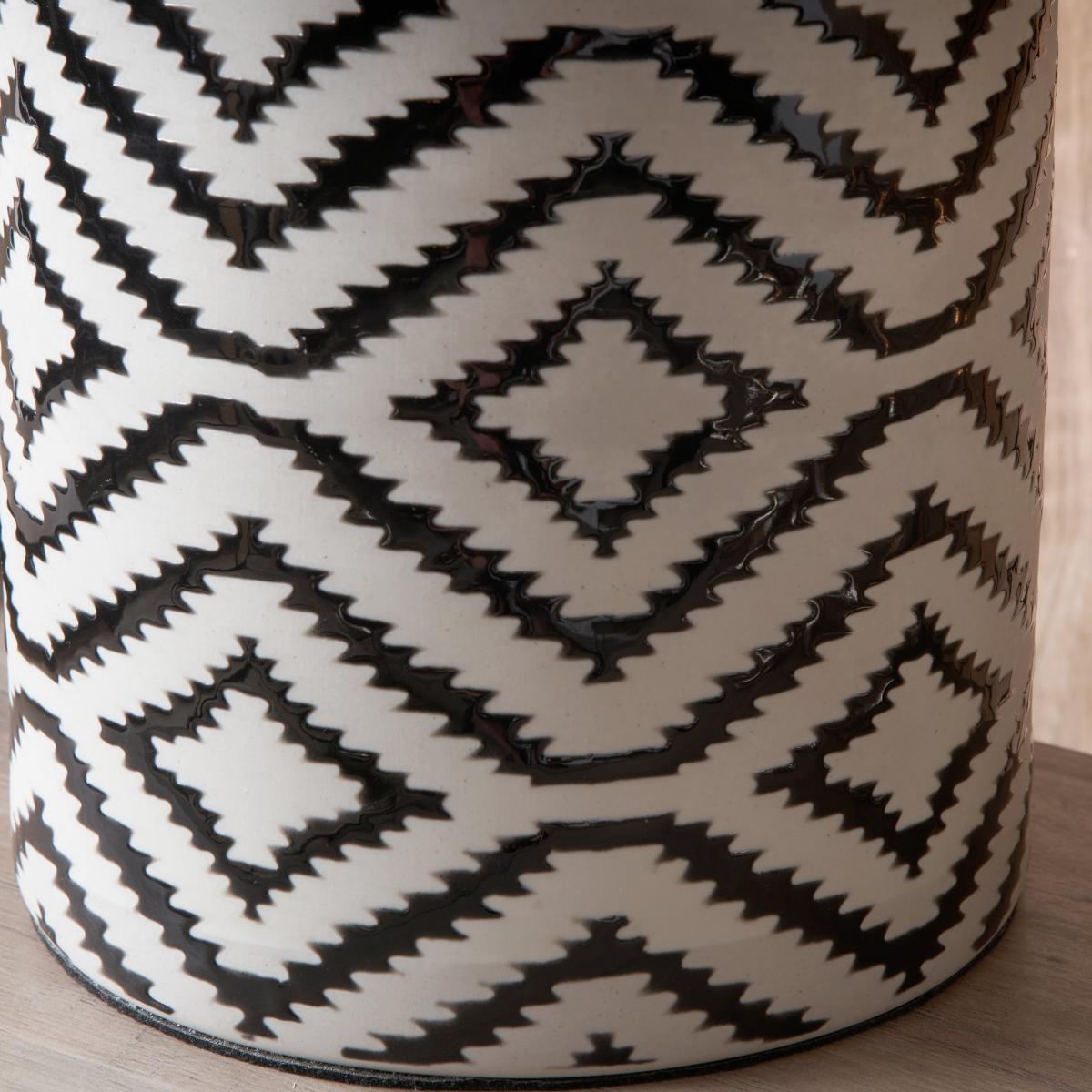 Chirala Ikat Ceramic and Velvet Table Lamp Raspberry – image 2