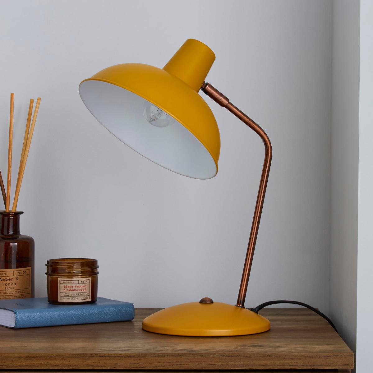Elements Leiden Ochre Desk Lamp Ochre – image 2