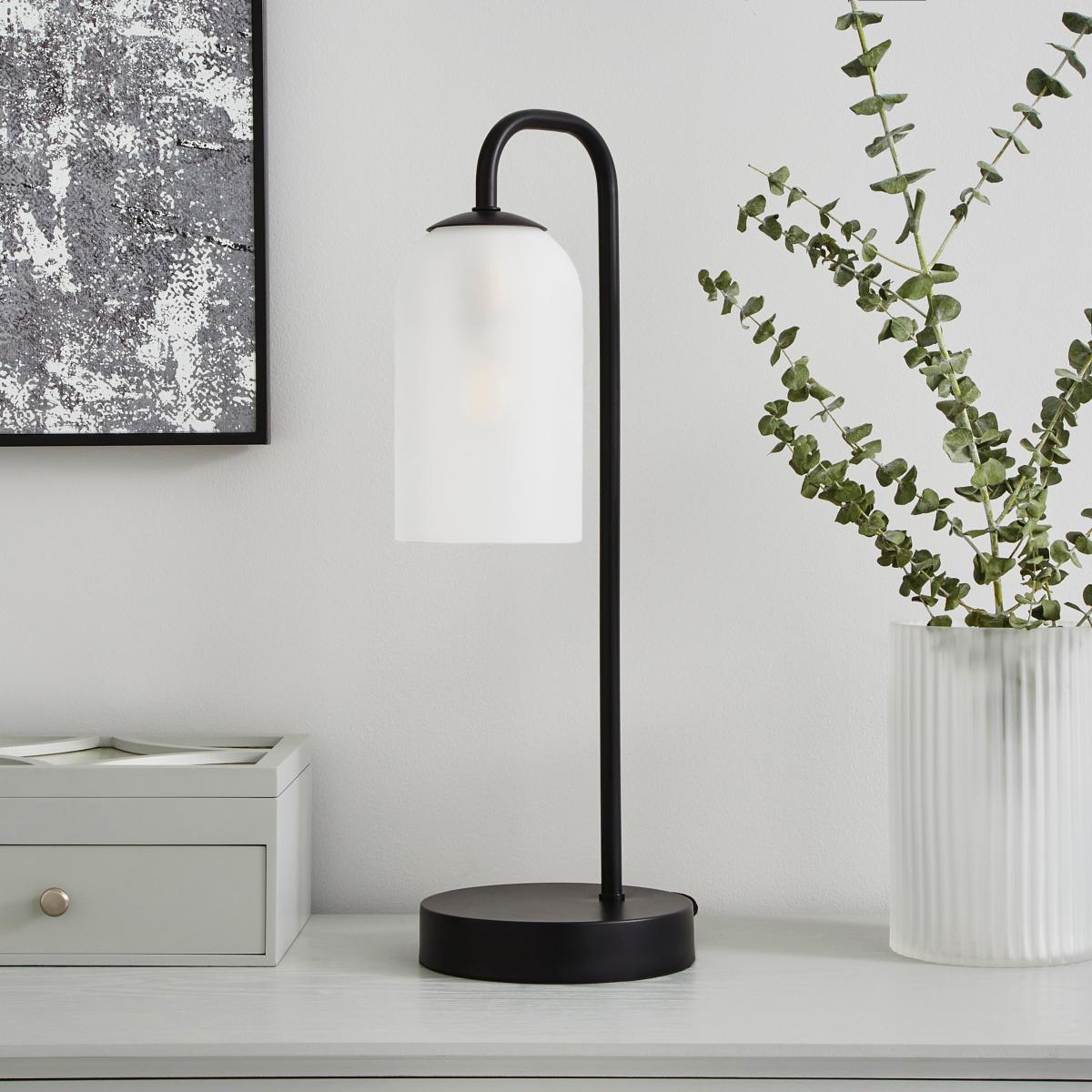 Palazzo Frosted Table Lamp Black – image 2