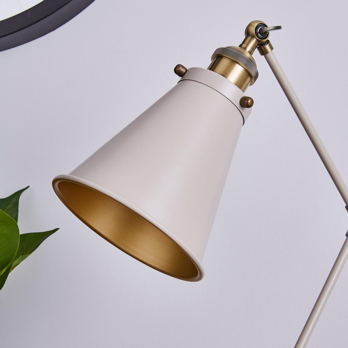 Logan Task Table Lamp Mushroom – image 3