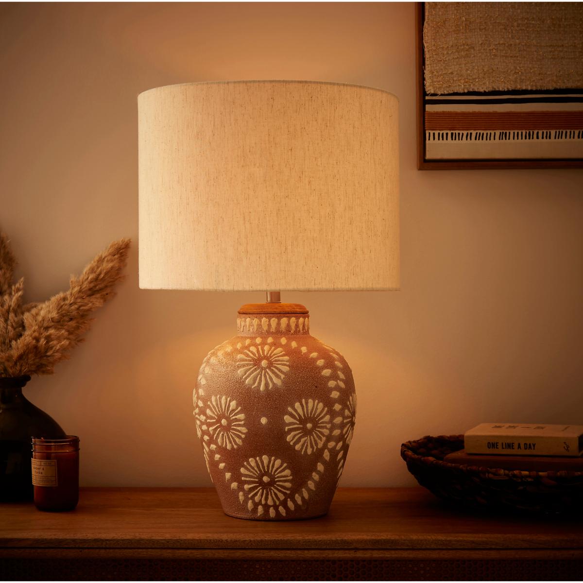 Traditional Terracotta Floral Table Lamp MultiColoured – image 3