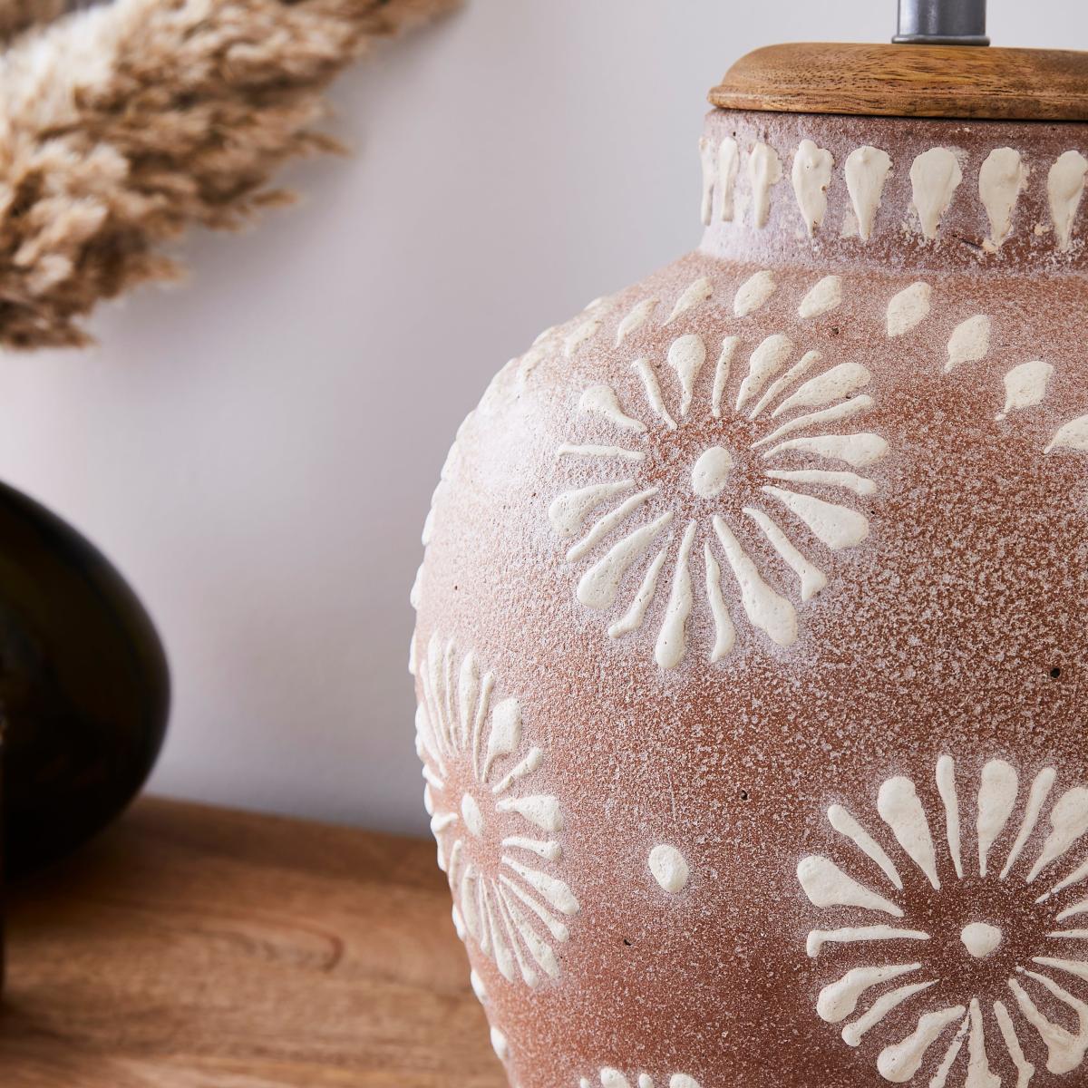 Traditional Terracotta Floral Table Lamp MultiColoured – image 6