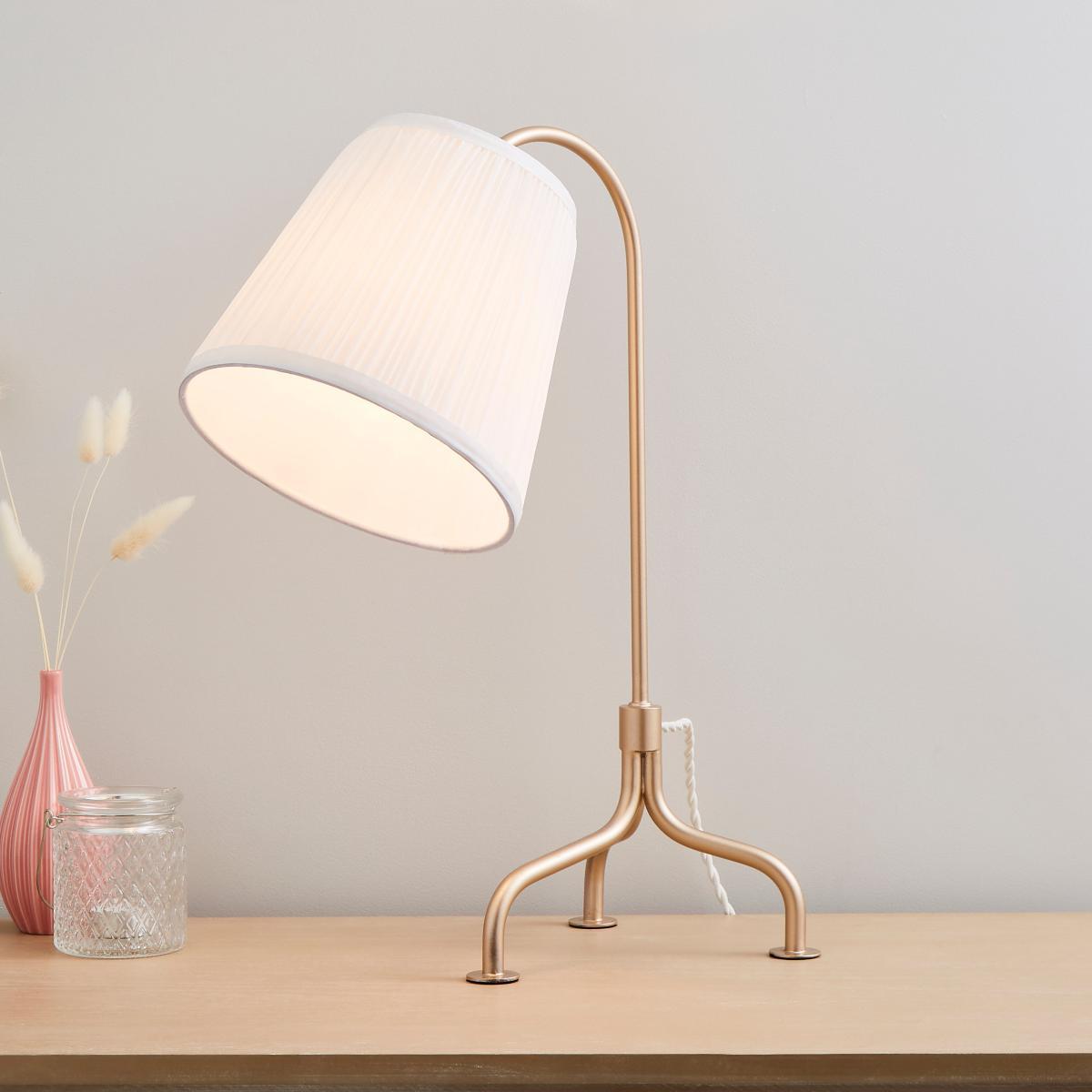Lorelai Table Lamp Gold – image 1