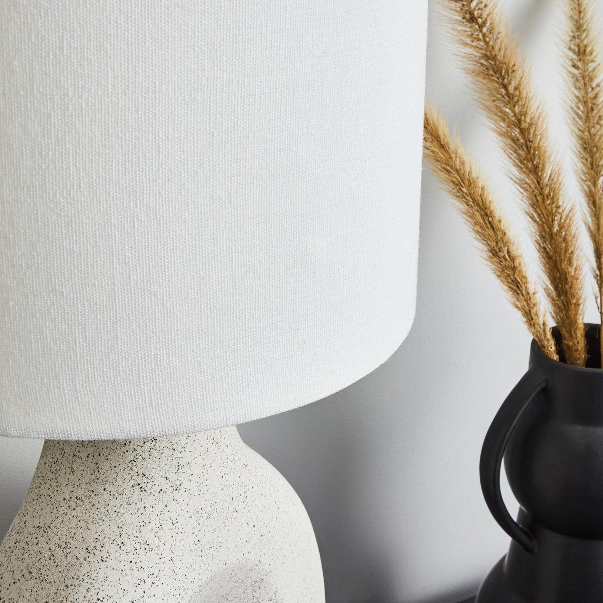 Dinah Table Lamp White White – image 3