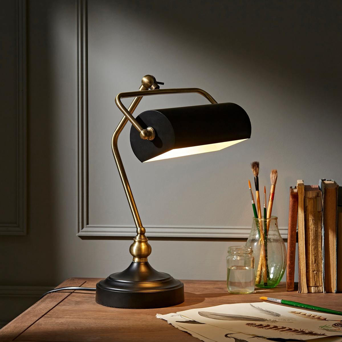 Banker Desk Lamp Black – image 1