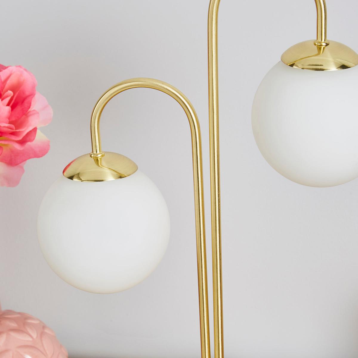 Gigi White Table Lamp Pink – image 3