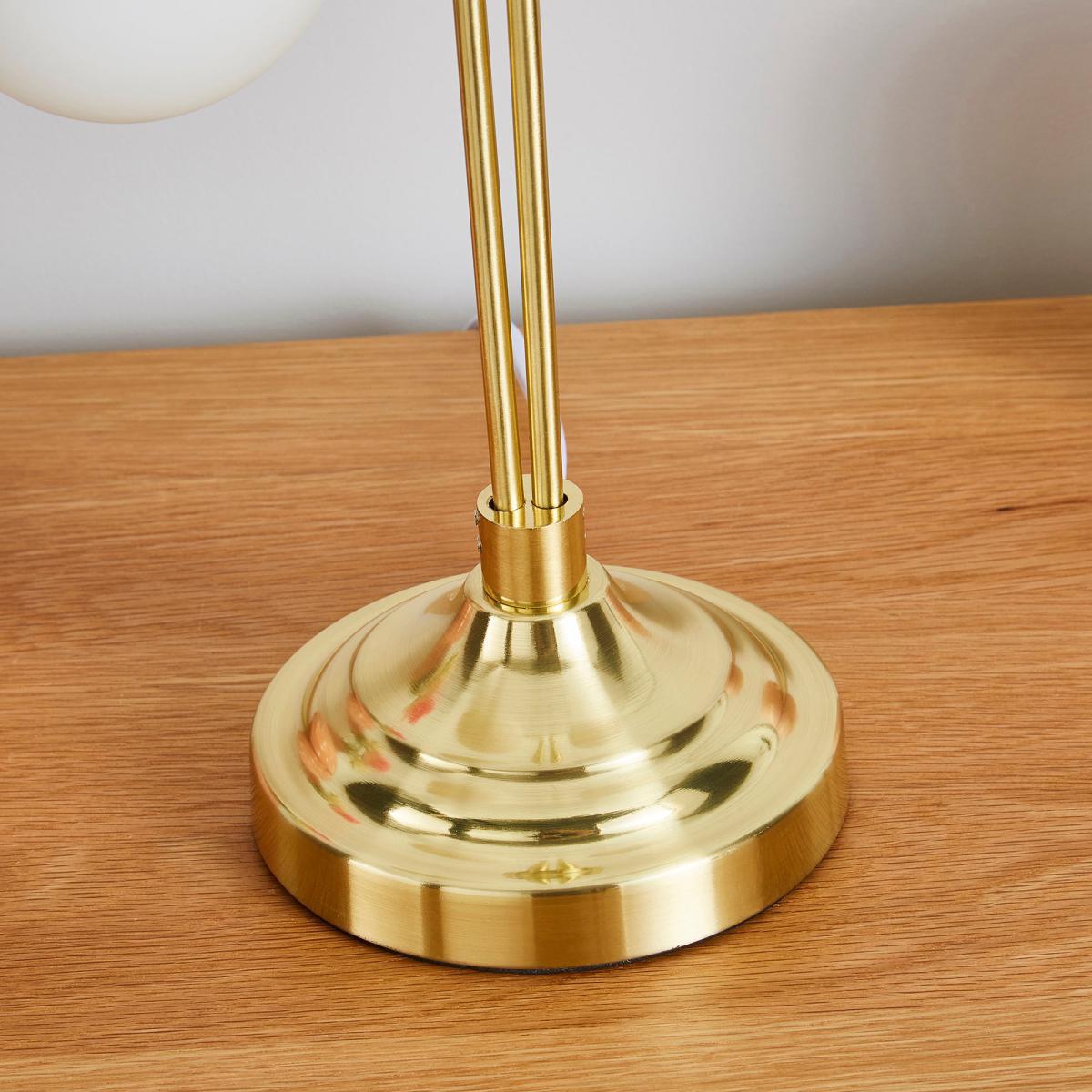 Gigi White Table Lamp Pink – image 4