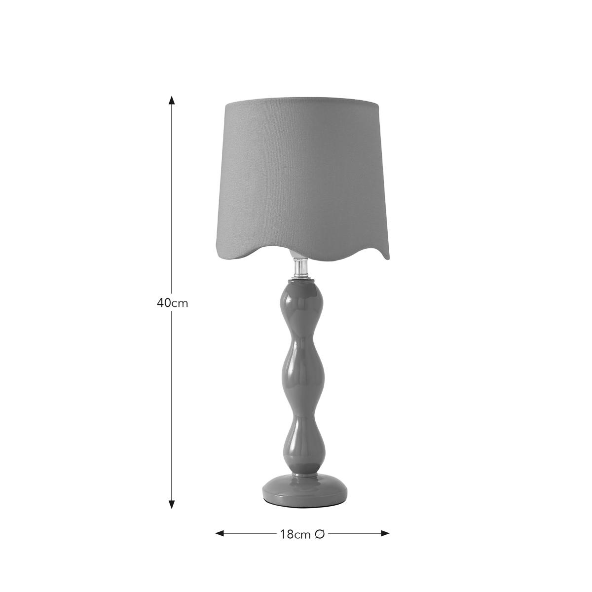 Elsie Tall Scalloped Table Lamp Green – image 5