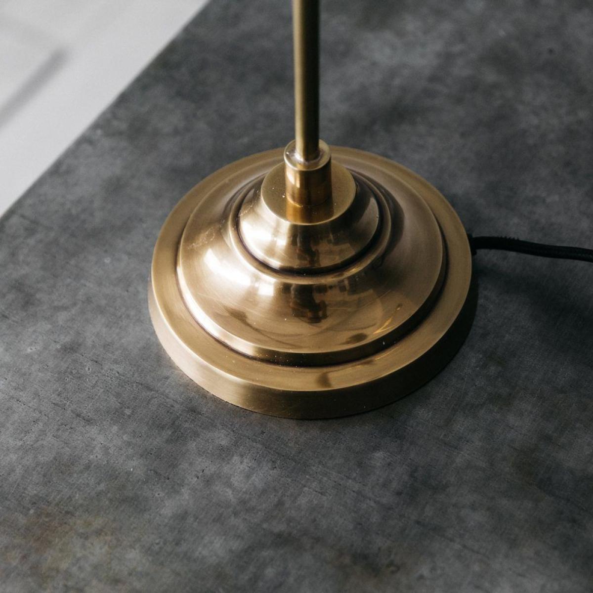 Jayden Brass Desk Lamp – image 5