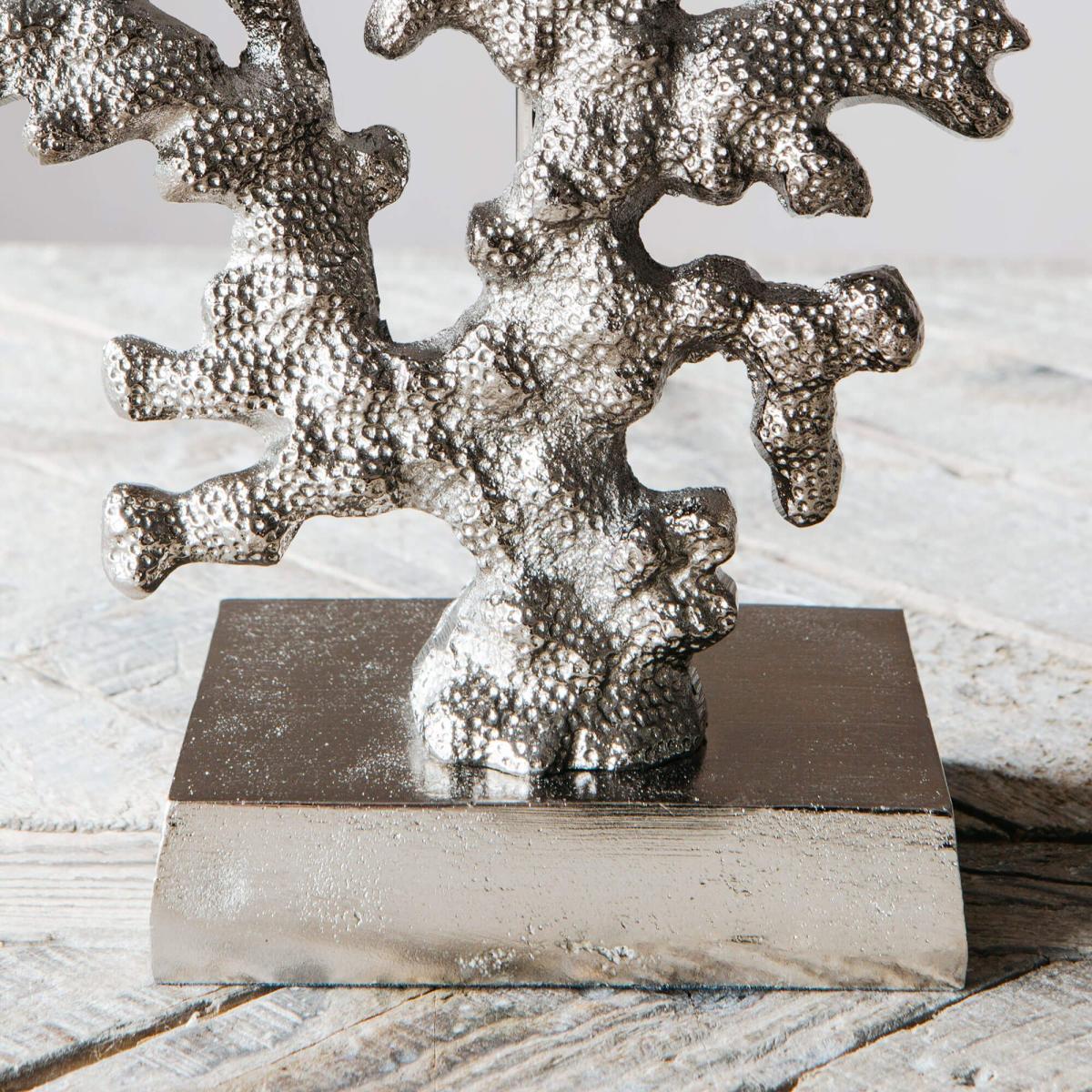 Metallic Coral Lamp with Shade – image 4