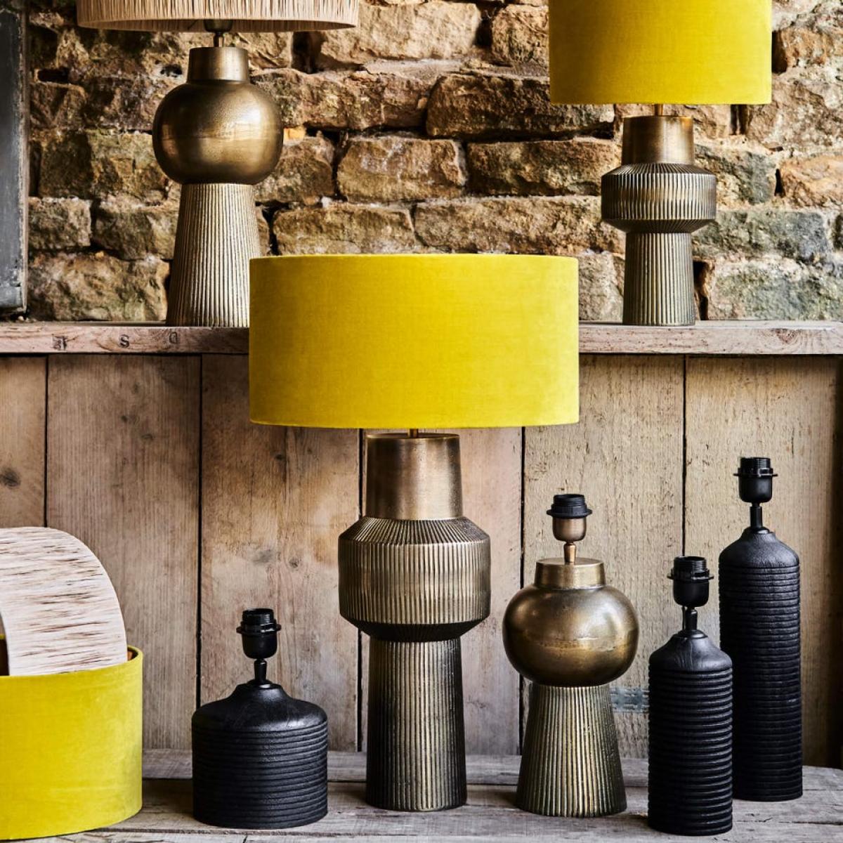 Graham and Green Small Elio Table Lamp – image 6