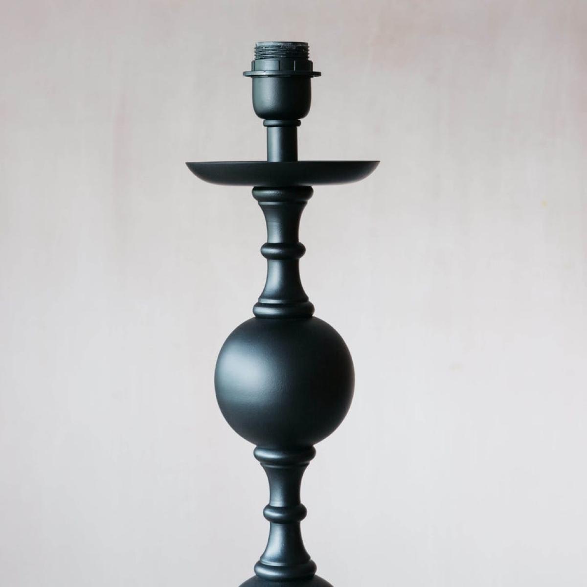 Graham and Green Tall Lena Table Lamp – image 3