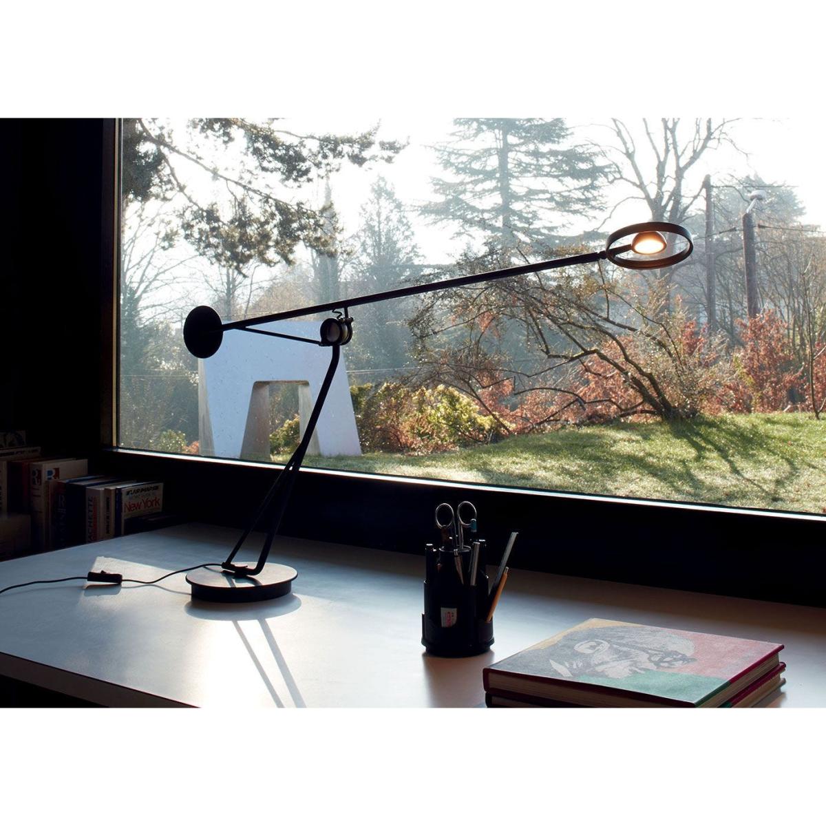 DCW Editions Aaro LED Table Lamp Black – image 2
