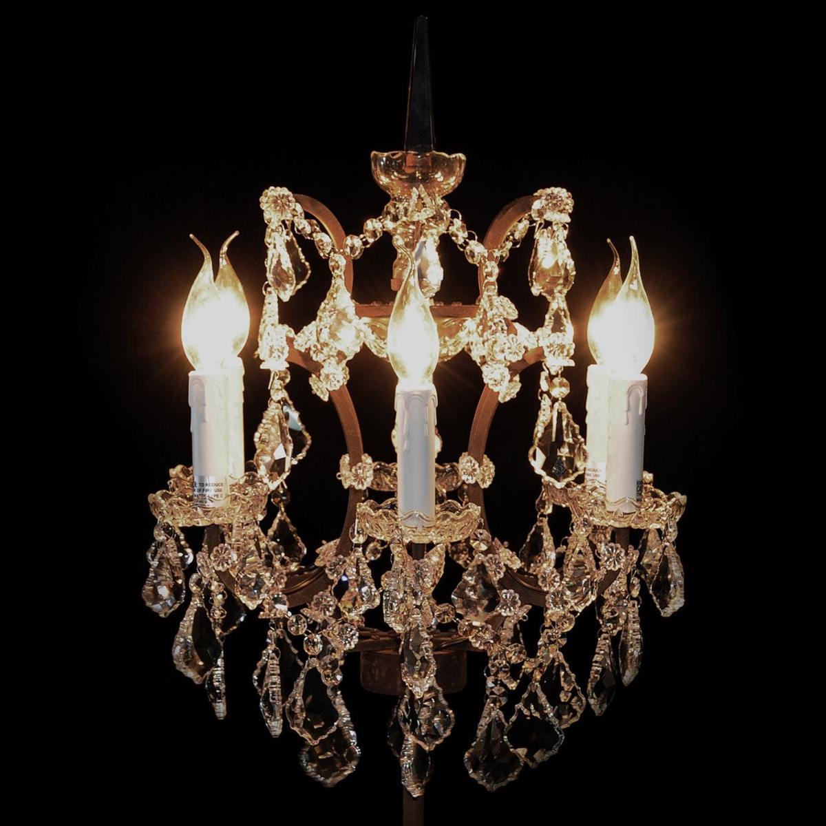 Timothy Oulton Crystal Table Lamp - Heal's UK Lighting – image 3