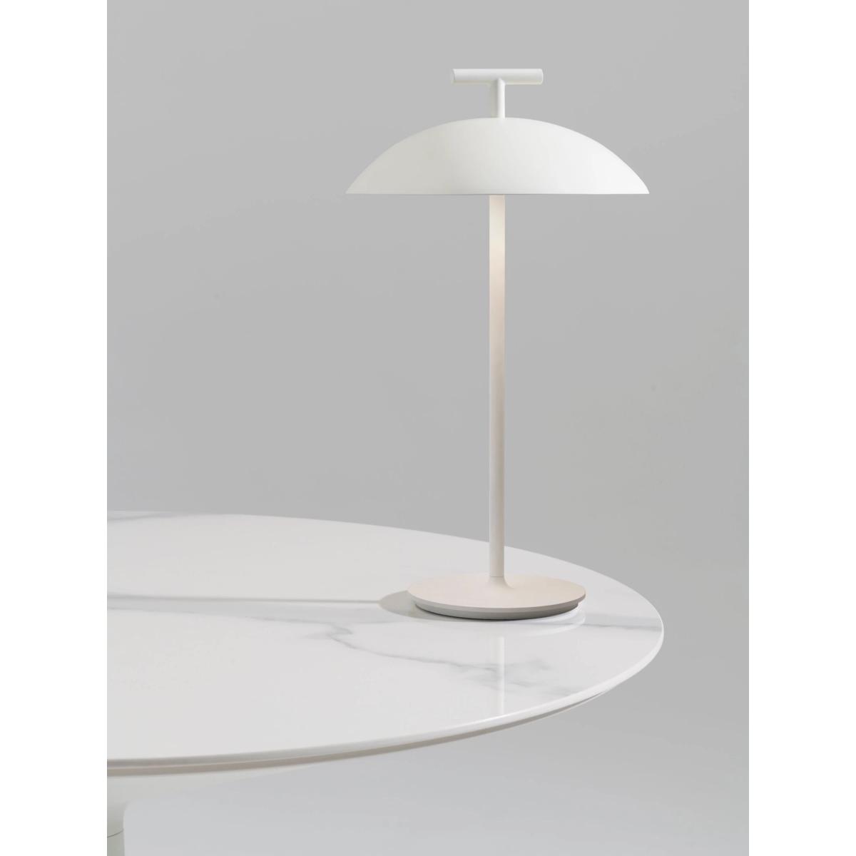 Kartell Mini Geen-a Table Lamp – image 3